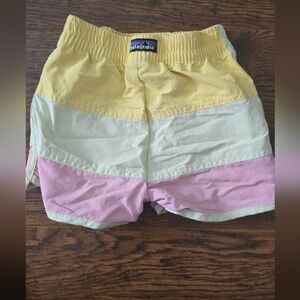 Patagonia Colorblock Kids Shorts in Yellow, Cream & Pink 4T